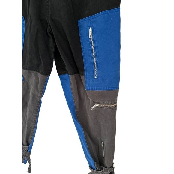 BLUE REVIVAL Cargo Jeans Color-block Blue Black Zippers Size 28 - Picture 3 of 9
